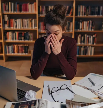 How to Choose an Essay Writing Topic | Expert Tips for Students